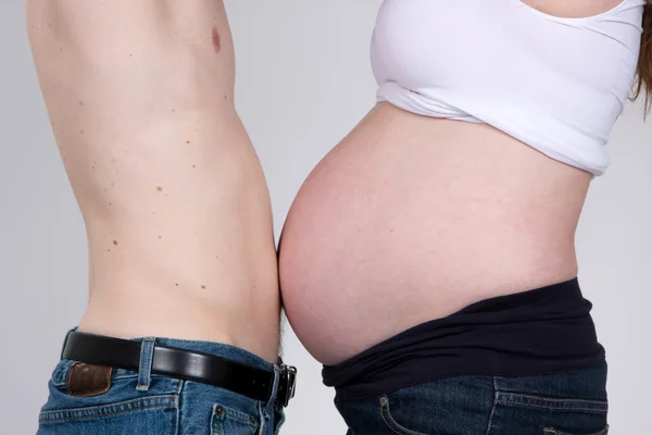 Έγκυος στομάχι σύγκριση — Φωτογραφία Αρχείου