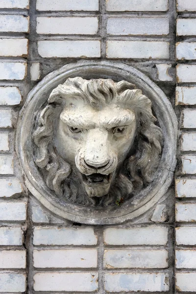 stock image Vintage Lion Head Sculpture