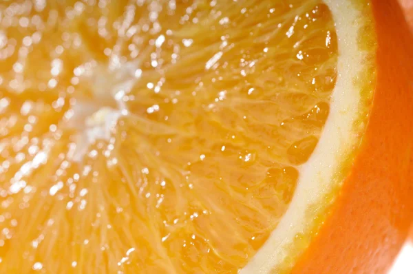 Fatia de laranja suculenta muito close-up — Fotografia de Stock