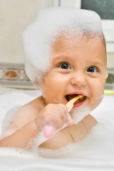 Imparare a lavarmi i denti — Foto Stock