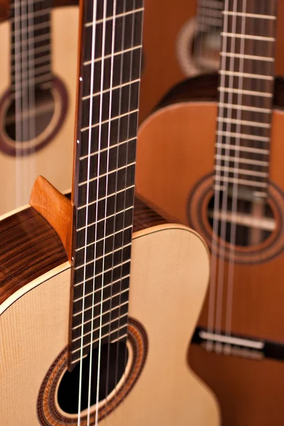 Guitarra acústica clássica — Fotografia de Stock