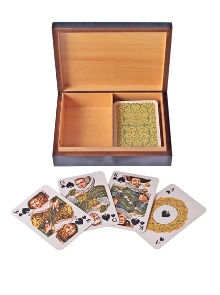Игра в карты с коробкой — стоковое фото