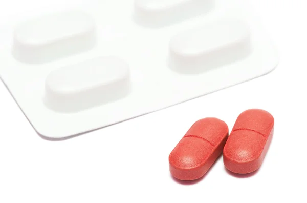 Pillen isoliert auf weißem Hintergrund — Stockfoto