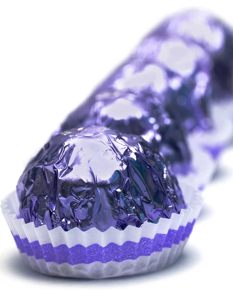 Cukierki czekoladowe izolowane — Zdjęcie stockowe