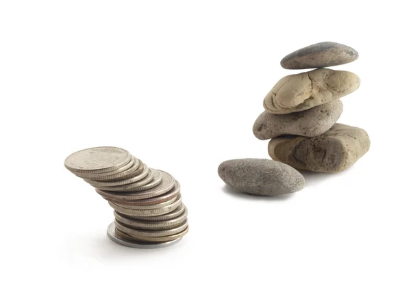 Geld en stenen — Stockfoto