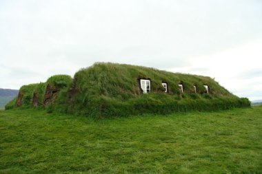 Icelandic turf house clipart