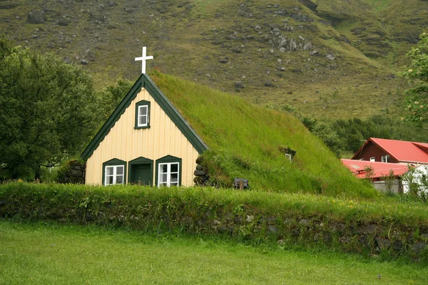 Ισλανδικά-τύρφη εκκλησία — Φωτογραφία Αρχείου