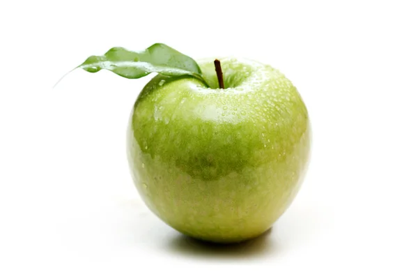 Свежий зеленый яблочный крупный план — стоковое фото
