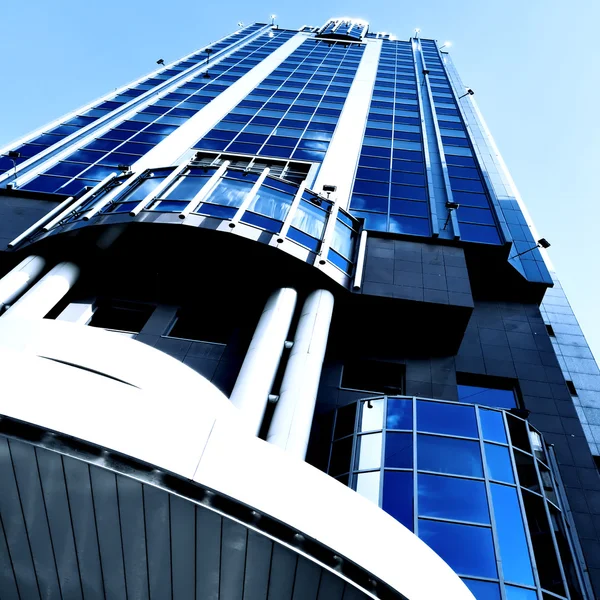Torre de negocios moderna —  Fotos de Stock