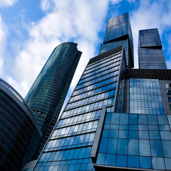 Rascacielos modernos del centro — Foto de Stock