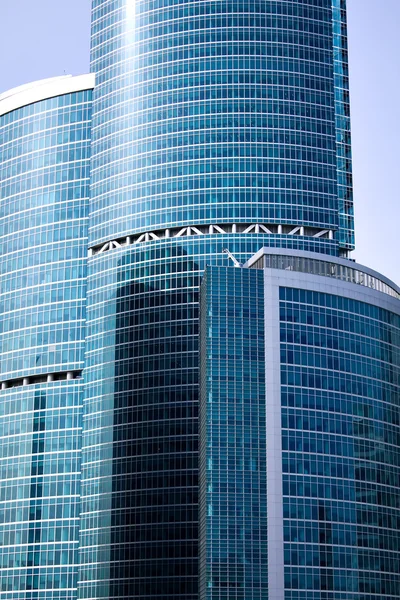 市中心的现代摩天大楼 — 图库照片