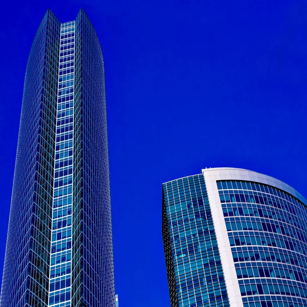 새로운 고층 빌딩 비즈니스 센터 — 스톡 사진