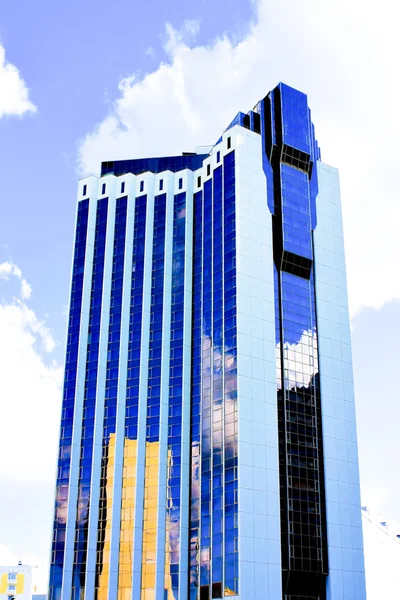 Nuevo centro de negocios de rascacielos — Foto de Stock