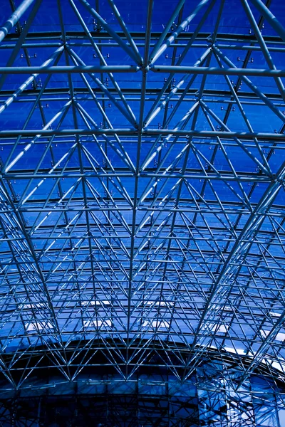 Blått abstrakt tak i embetet – stockfoto