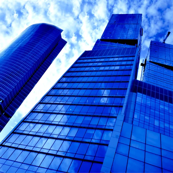 Σύγχρονη ουρανοξύστες επιχειρηματικό κέντρο — Φωτογραφία Αρχείου