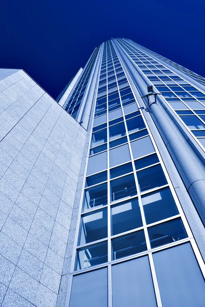 Undersidan Visa att nya skyskrapa — Stockfoto