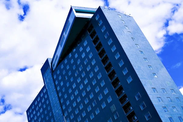 Nuevo centro de negocios de rascacielos — Foto de Stock