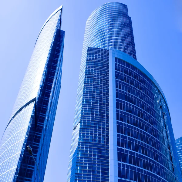 Het concept gebouw — Stockfoto
