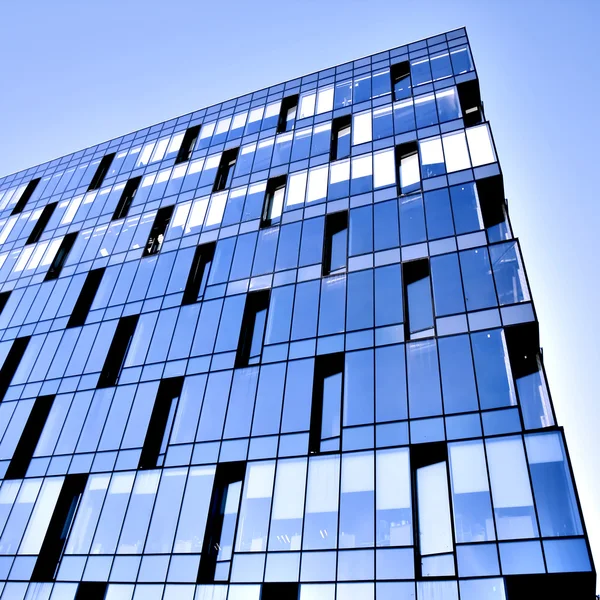 Perspektywy szklane ściany wieżowca — Zdjęcie stockowe