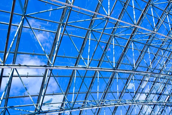 Corredor de vidro azul — Fotografia de Stock