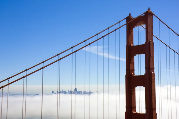 Bridge to the city in the clouds — Stock Photo, Image