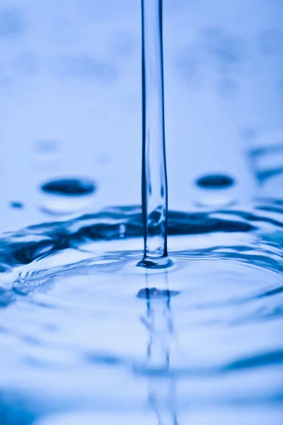 Fluxo de água abstrato — Fotografia de Stock