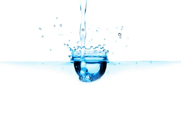 Salpicadura de agua azul abstracta aislada — Foto de Stock