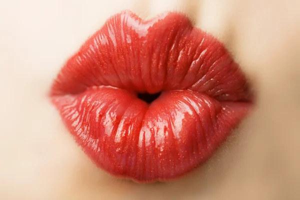 Piękne czerwone usta — Zdjęcie stockowe