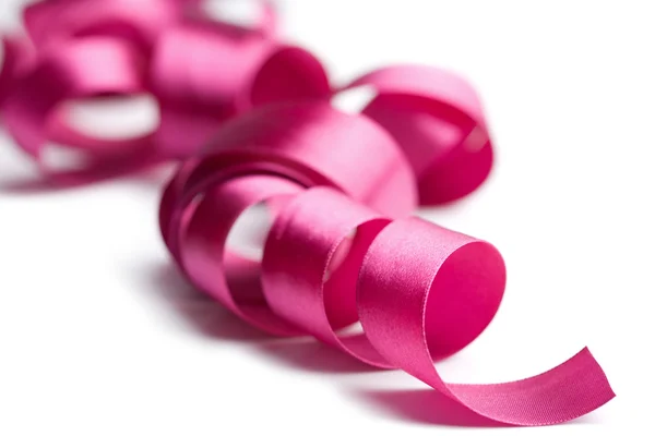 Hermosa cinta rosa aislada —  Fotos de Stock