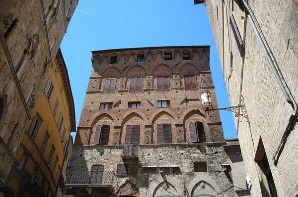 Středověké domy v Sieně — Stock fotografie