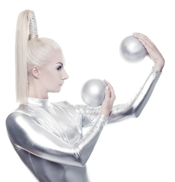 Mulher cibernética com bolas de prata — Fotografia de Stock