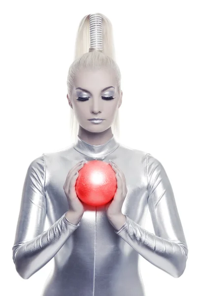 Mulher cibernética com bola vermelha — Fotografia de Stock