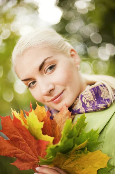 Beautiful Romantic Woman Golden Autumn Leaf Close Portrait — Stock Photo, Image