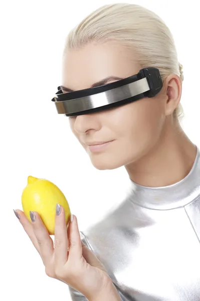 Cyber woman with fresh lemon — Stock Photo, Image