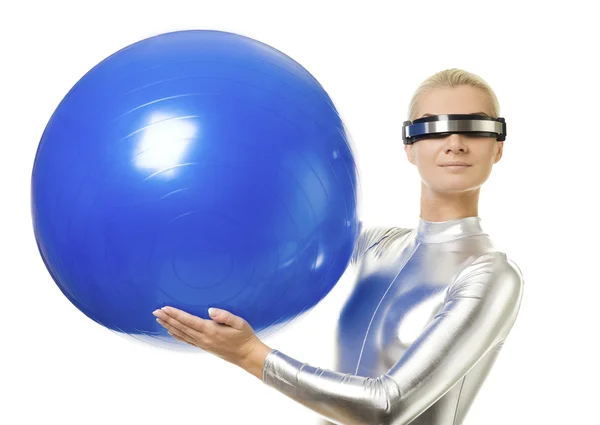 Cyber donna in possesso di palla fitness — Foto Stock