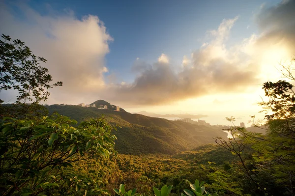 Schöne Landschaft Mit Blick Auf Die Berge — Stockfoto