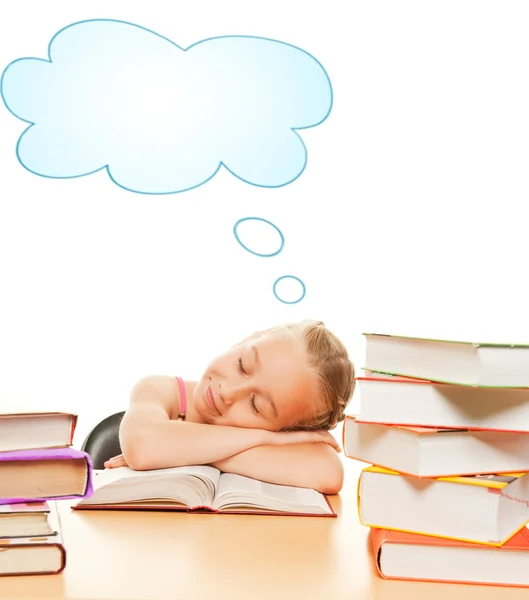 Weinig schoolmeisje in slaap vallen — Stockfoto