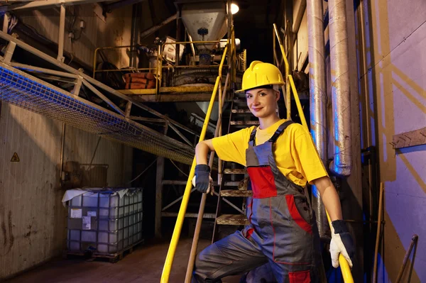Factory Female Worker View — Stock Photo, Image