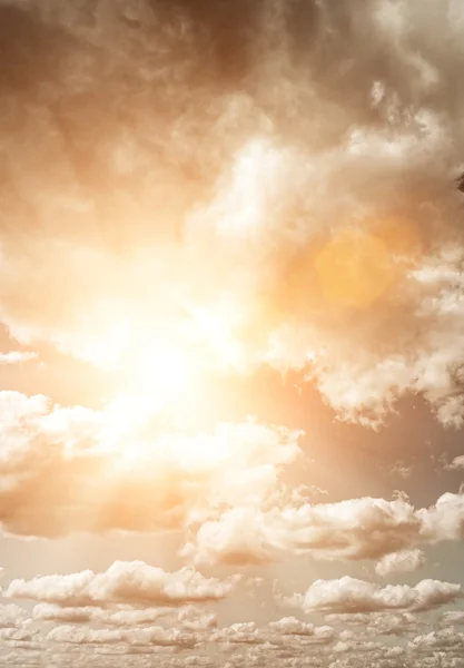 Sonniger Himmel Mit Wolken — Stockfoto