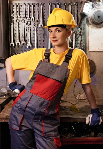 Female factory worker — Stock Photo, Image