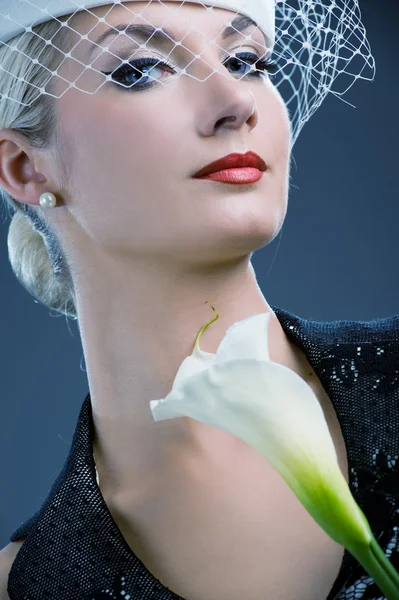 Bayan Beyaz kala çiçek — Stok fotoğraf