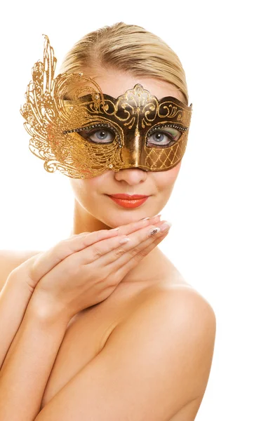 カーニバル マスクを持つ素敵な若い女性 — ストック写真