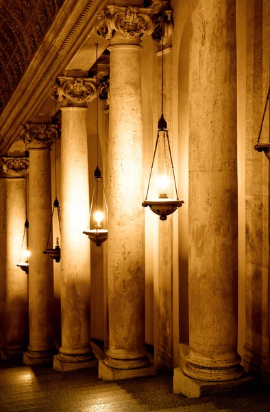 Ряд колонн (Италия, Ватикан ) — стоковое фото