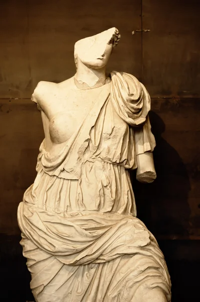 Ancient statue in Colosseum museum — Stock Photo, Image