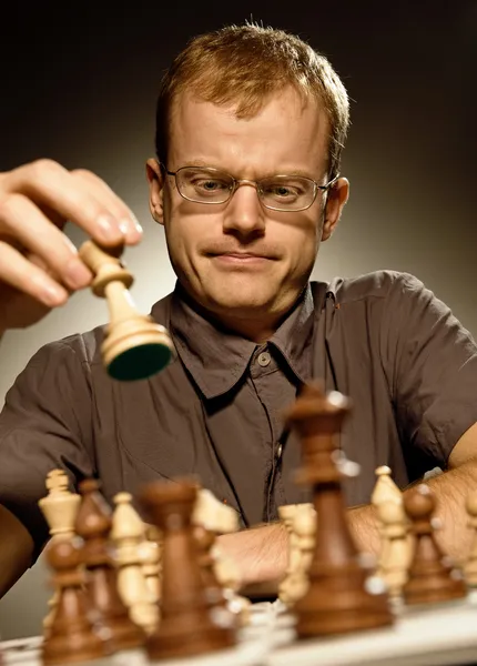 Okos lépés sakkmester — Stock Fotó