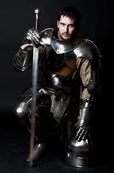 Great knight holding sword — Stock Photo, Image
