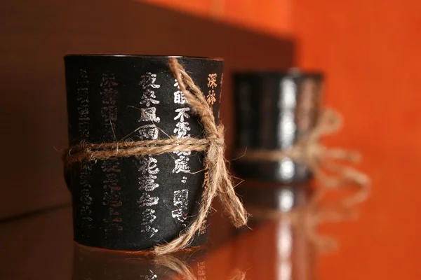 Black chinese tea cups (Focus on teacup) — Stock Photo, Image