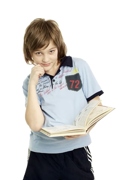 Читання хлопчик — стокове фото
