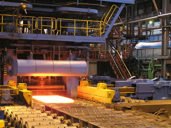 Az acél lemez gyártása — Stock Fotó