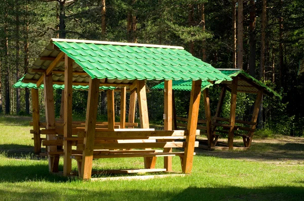 Summerhouse en el parque — Foto de Stock